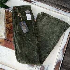 Lee Vintage Modern High Rise Flare Corduroy Jeans Olive Night